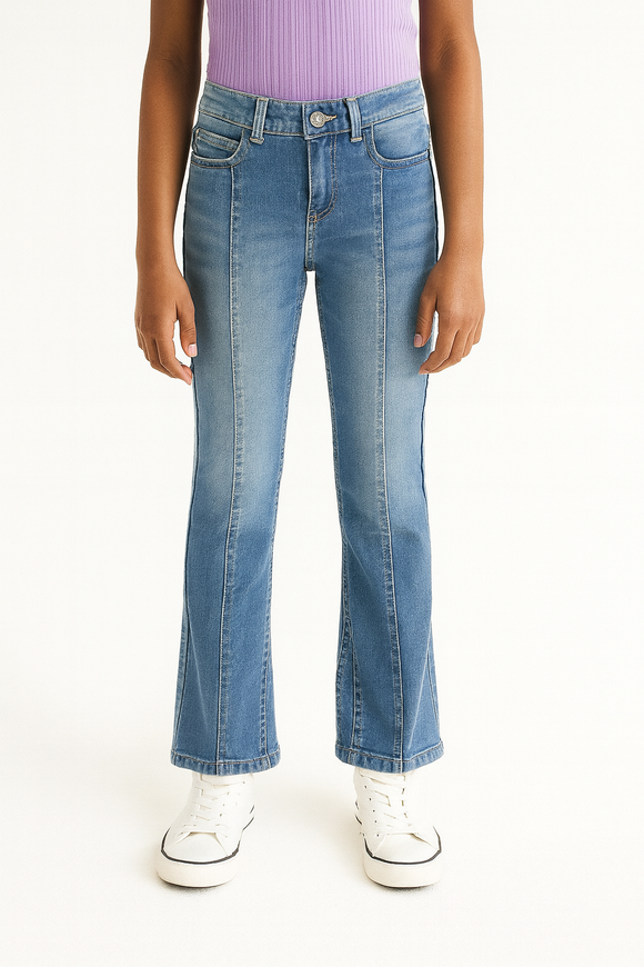 Lt Wash Skinny Flared Jeans With Front Slit
