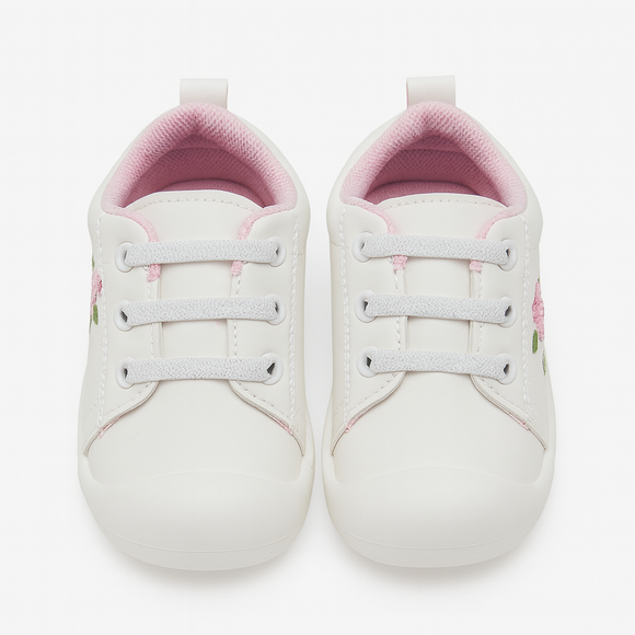 White Embroidery Sneaker.