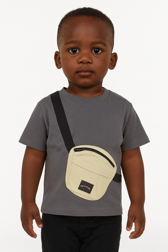 Boys Junior Dk Grey T Shirt With Bag