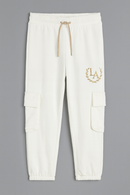 White Jogger With Cargo Pocket-2