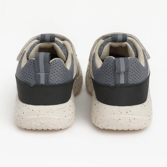 Assorted Color block sneaker