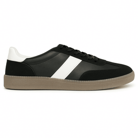 Black Plain Sneakers Nawao.com