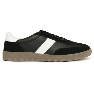 Black Plain Sneakers Nawao.com