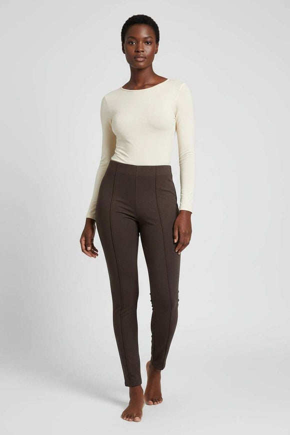 Black  Single Pleat Legging Black Nawao.com