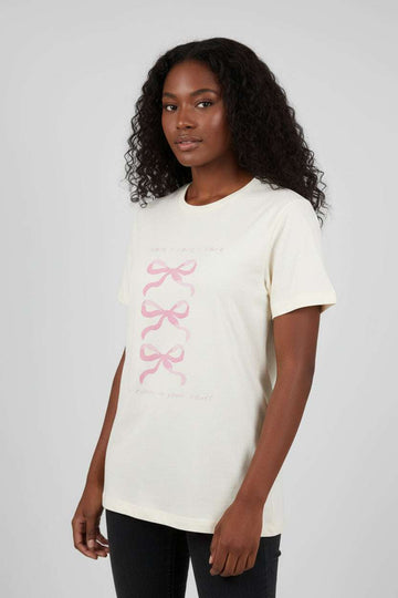 Cream Graphic T Shirt Nawao.com