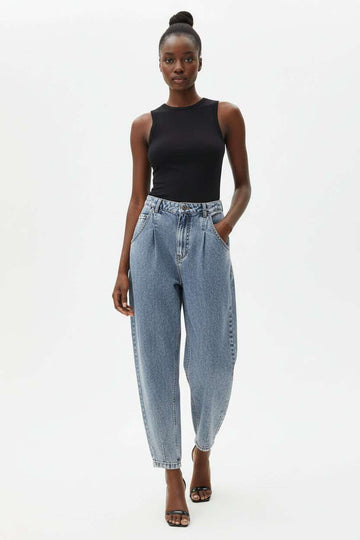 Dark Blue Slouchy Jeans Nawao.com