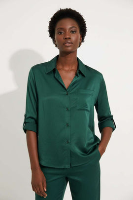 Green Roll Up Sleeve Front Pocket Detail Collar Shirt Dark Green Nawao.com