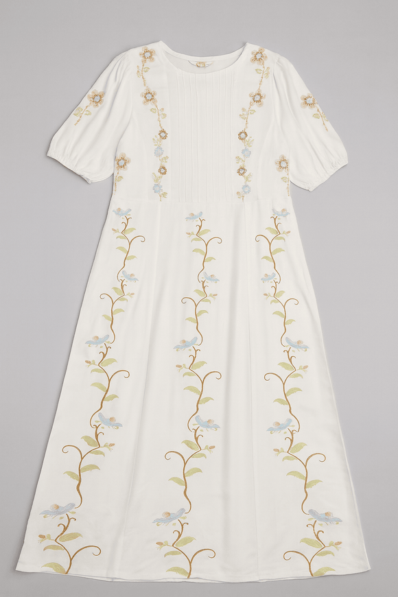 Ivory Embroidered Printed  Short Sleevesdress Nawao.com