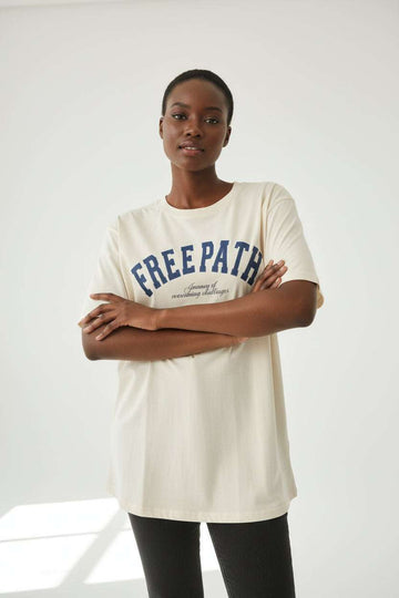 Ivory Pleacment Print Detailed Oversized Tee Nawao.com