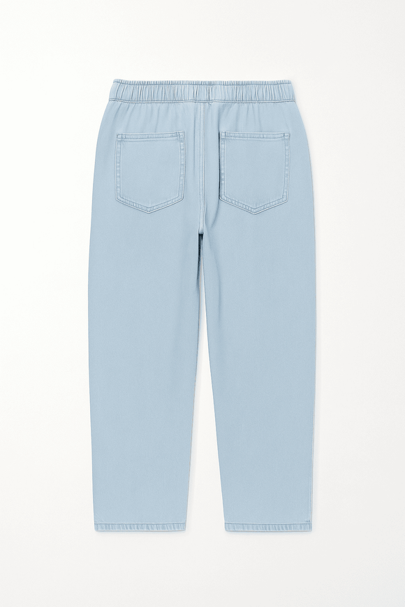 LIGHT WASH ELASTIC WAIST JEANS Nawao.com