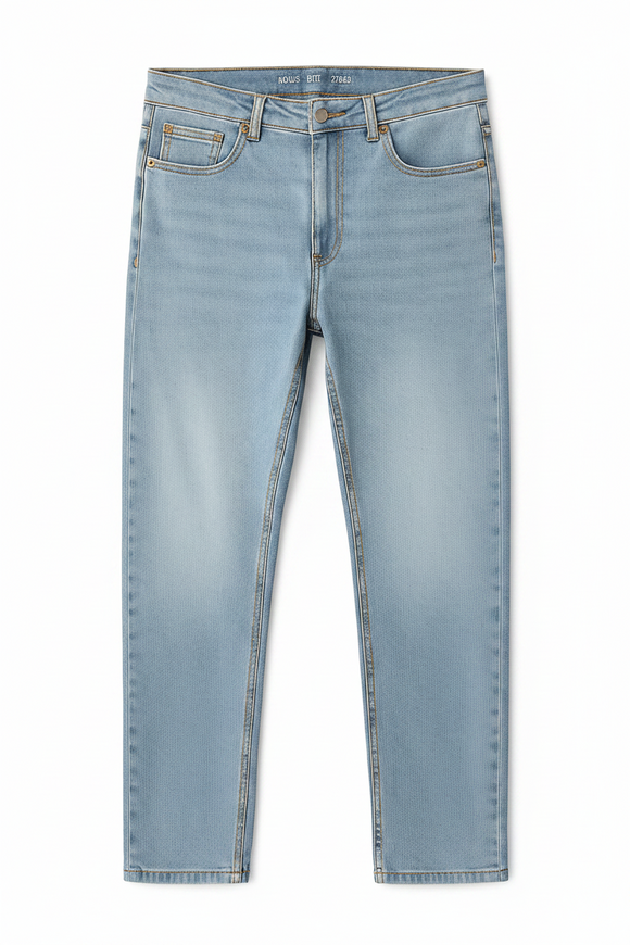 Light Wash Slim FIT Jeans Nawao.com
