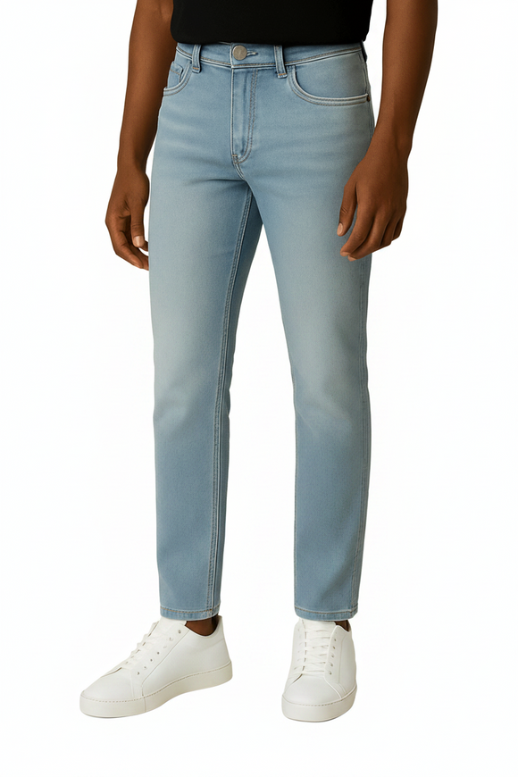 Light Wash Slim FIT Jeans Nawao.com