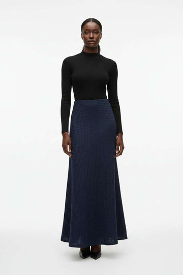 Navy Flared Hem Tetured Knitted Skirt Navy Nawao.com
