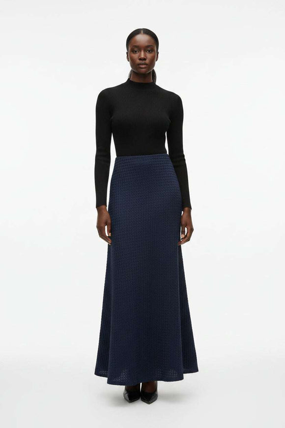 Navy Flared Hem Tetured Knitted Skirt Navy Nawao.com