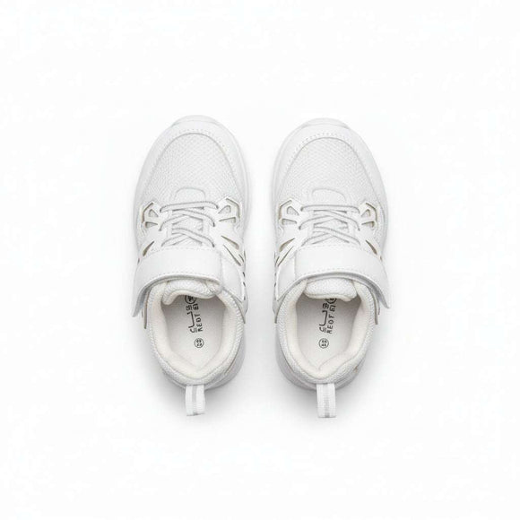 White Butterfly Trim Trainer White Nawao.com