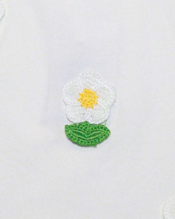 White Crochet Applique Tshirt Nawao.com