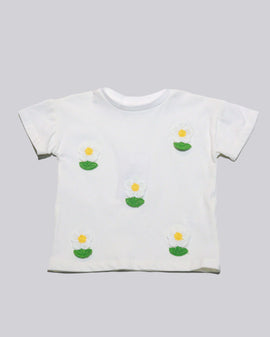 White Crochet Applique Tshirt Nawao.com