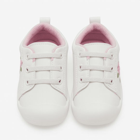 White Embroidery Sneaker. Nawao.com