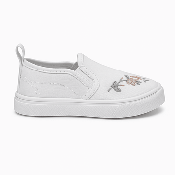White Floral Slip On Pump Nawao.com