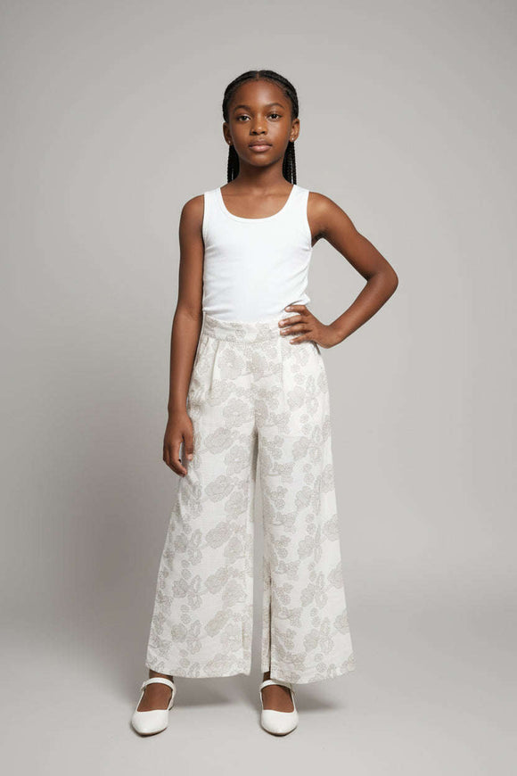 White Floral Wideleg Pants Assorted Nawao.com