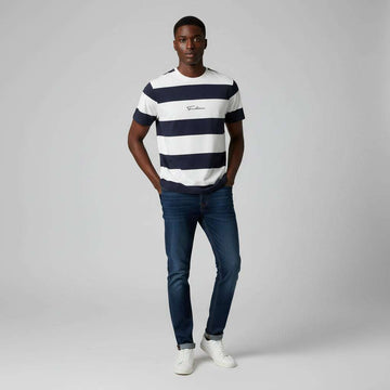 White Graphic T Shirt Nawao.com