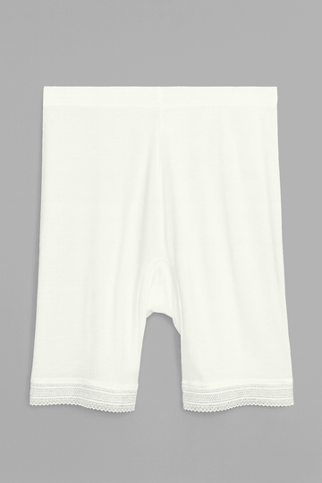 White Knit Short Nawao.com