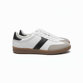 White Plain Sneakers White Nawao.com