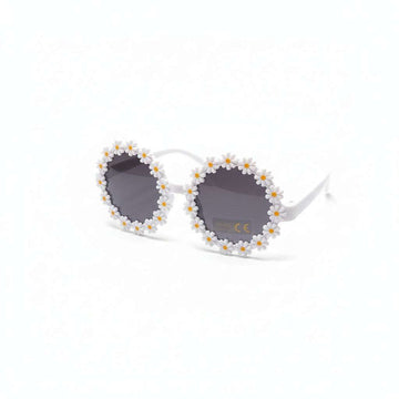 White Round  Floral Embellished Sunglasses Nawao.com
