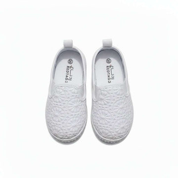White Slip On White Nawao.com